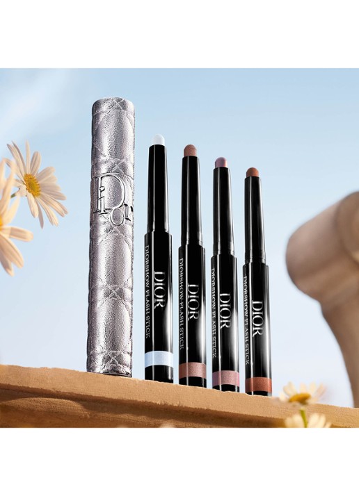 DIOR Diorshow Flash Stick - oogschaduwstick - detail 6 545 beige tulle