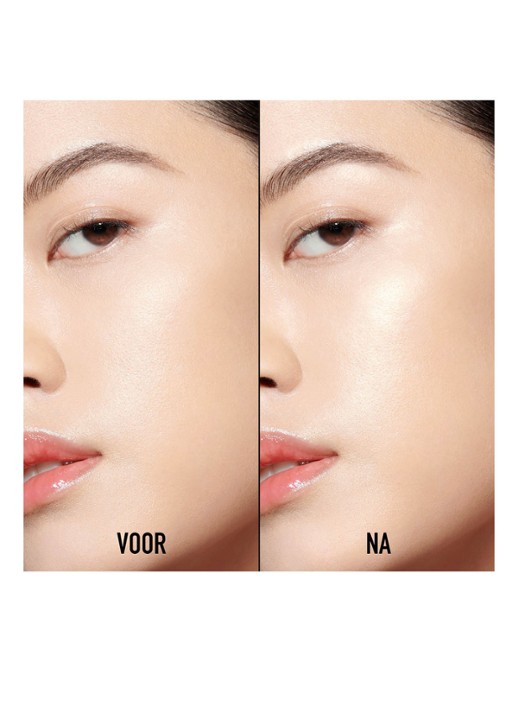 DIOR Forever Couture Luminizer - detail 4 03 pearlescent glow