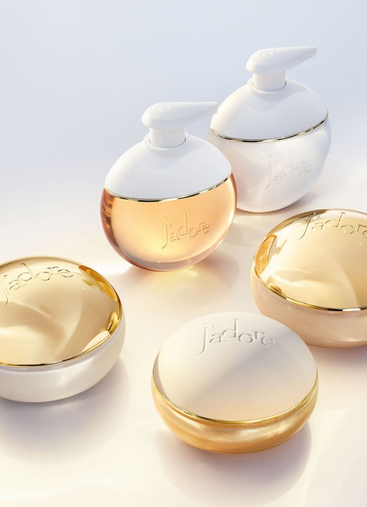 DIOR J'adore Les Adorables Shimmering Scrub - Geparfumeerde Body Scrub - detail 4 undefined