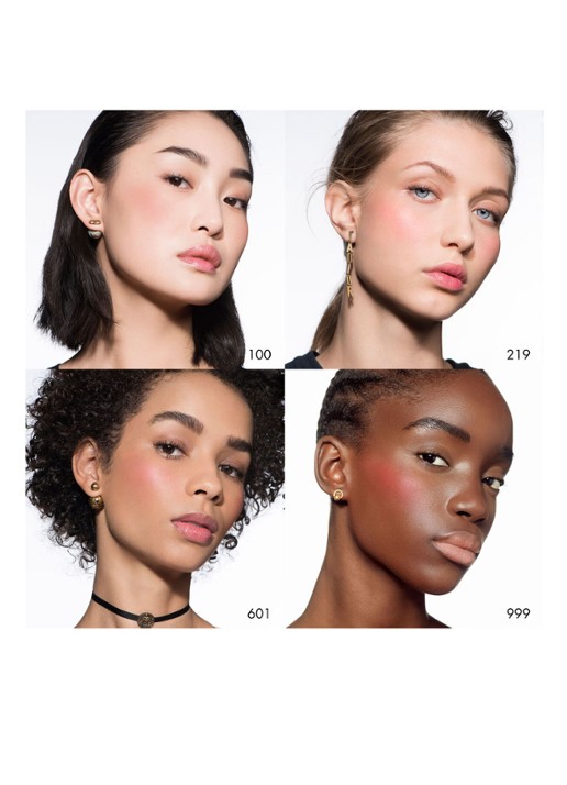 DIOR Rouge Blush - Langhoudende Blush - detail 2 satijn - 959 charnelle