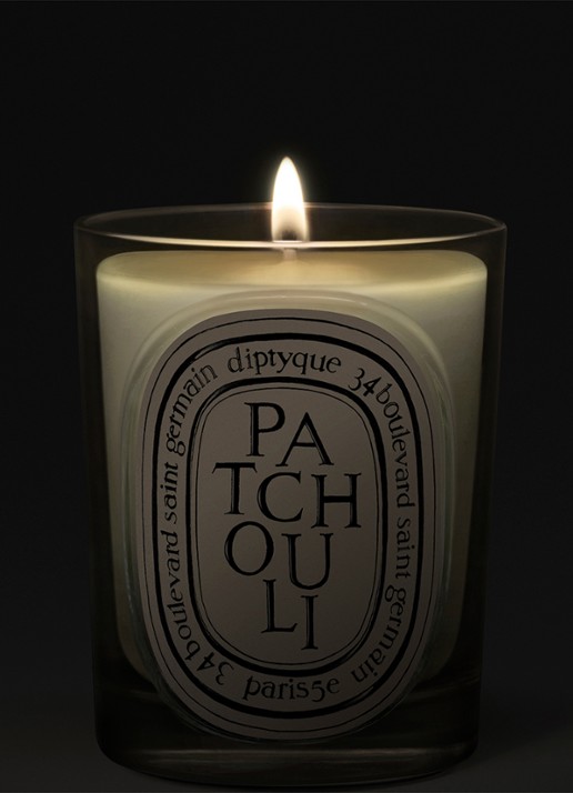 DIPTYQUE Patchouli Classic geurkaars 190 gram - voorkant 3 beige