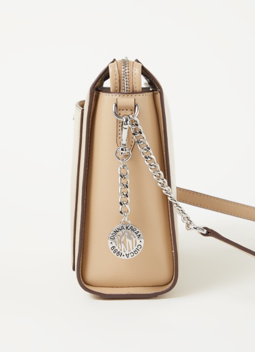 DKNY Bryant Medium crossbodytas van leer - detail 4 lichtbruin