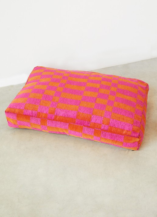 DOGGUO Block L hondenmand 105 x 65 cm  - detail 2 roze