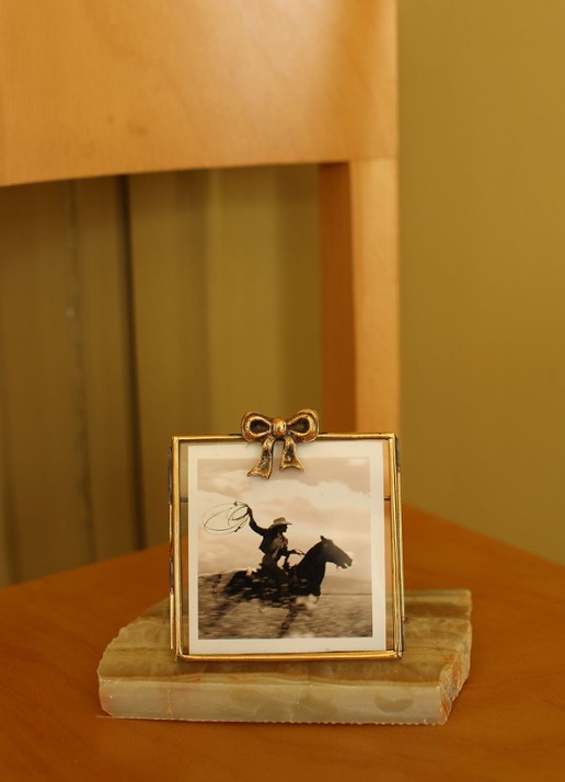 Doing Goods Bowie Bow polaroid fotolijst - voorkant 2 brons