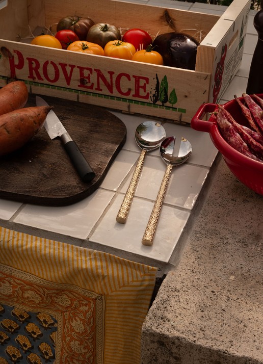 Doing Goods Chameli saladebestek set van 2 in giftbox - voorkant 4 brons