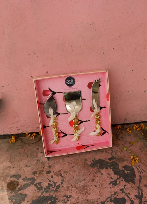 Doing Goods Holly Hart kaasmessenset in giftbox 3-delig - voorkant 5 goud