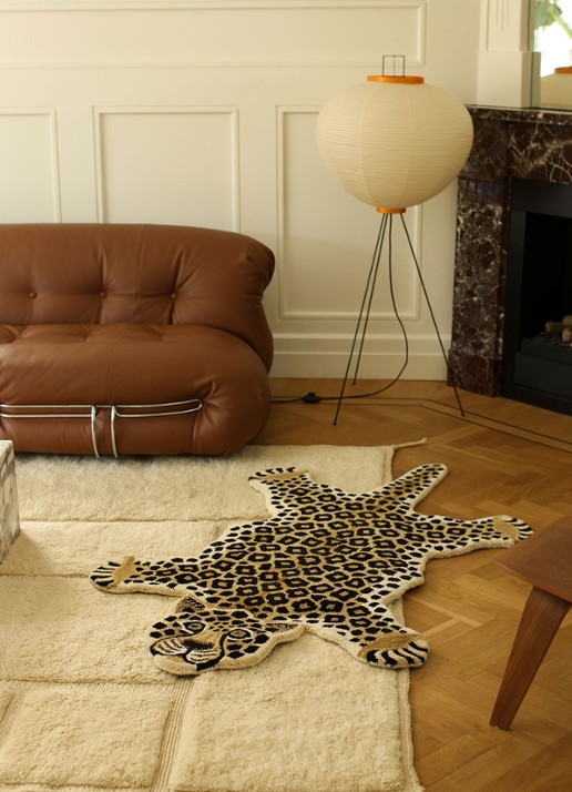 Doing Goods Loony Leopard vloerkleed 150 x 90 cm - voorkant 2 beige