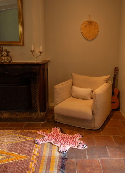 Doing Goods Loony Pink Leopard Small  kleed 92 x 62 cm - detail 3 roze