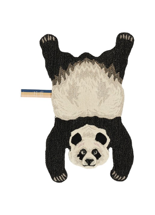 Doing Goods Plumpy Panda vloerkleed 97 x 55 cm