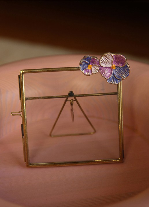 Doing Goods  Valery Violet Polaroid Fotolijst - detail 4 goud