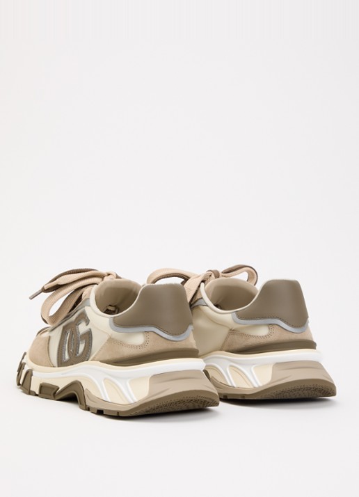 Dolce & Gabbana Country sneaker met details kalfssuède - achterkant beige
