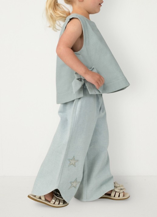Donsje Amsterdam Hauke Stars wide fit broek van chambray - voorkant 2 lichtblauw