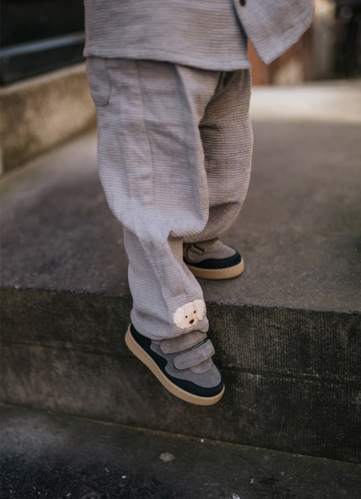Donsje Amsterdam Pivalo sneaker van leer - detail 5 lichtblauw