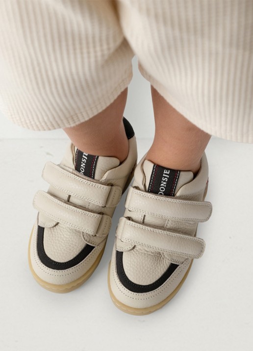 Donsje Amsterdam Ronan sneakers - voorkant 2 gebroken wit