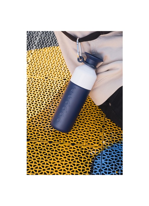 Dopper Insulated thermosfles 580 ml - voorkant 7 donkerblauw