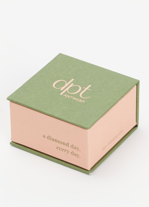 DPT Antwerp Endless Pearl oorringen verguld - detail 2 geel