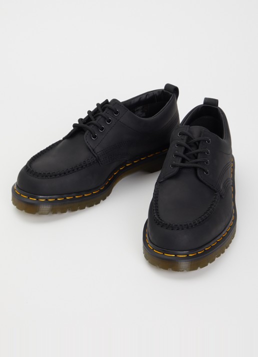 Dr. Martens Lowell veterschoen van leer - detail 2 zwart