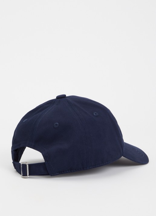Drôle de Monsieur Vine pet met borduring - detail 2 donkerblauw