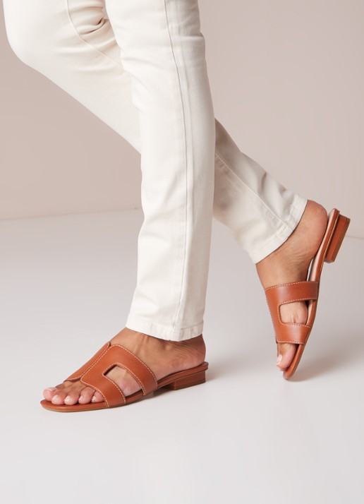 Dune London Loupe slipper van leer - voorkant 2 cognac