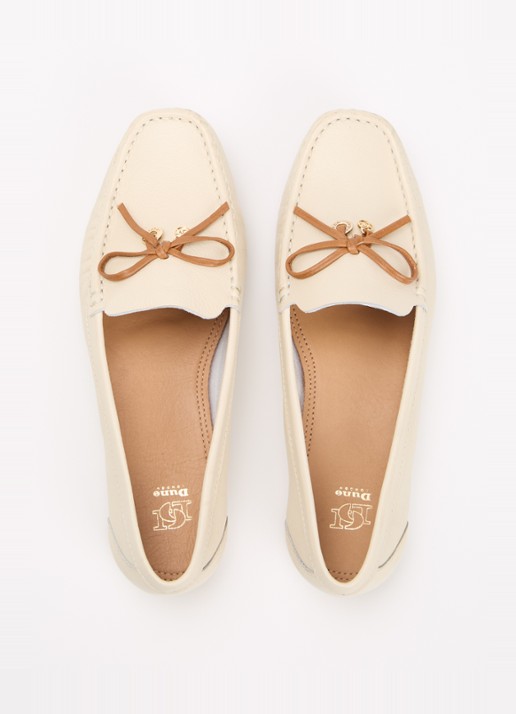 Dune London Wide Fit Grip mocassin van leer - detail 2 gebroken wit