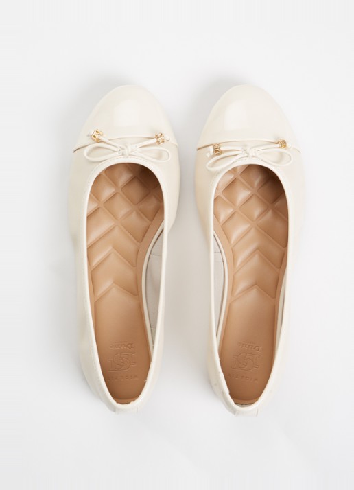 Dune London Wide Fit Hallo ballerina met strikdetail - detail 4 creme