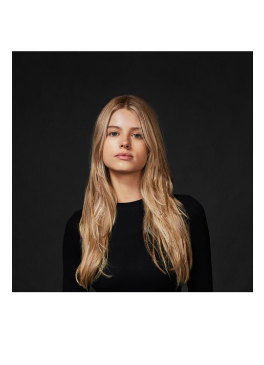 Dyson Chitosan Pre-style Cream Straight to Wavy Light Conditioning - travel size styling crème - detail 4 undefined