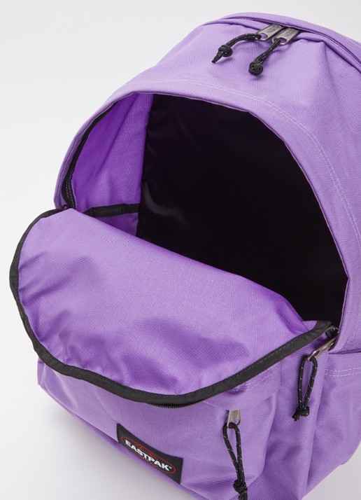Eastpak Day Office rugzak met 16 inch laptopvak - detail 2 paars