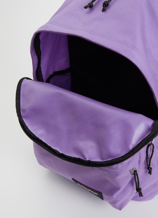 Eastpak Day Office rugzak met 16 inch laptopvak  - detail paars