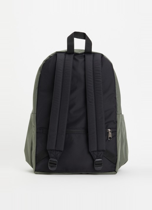 Eastpak Day Office rugzak met 16 inch laptopvak  - achterkant 3 groen