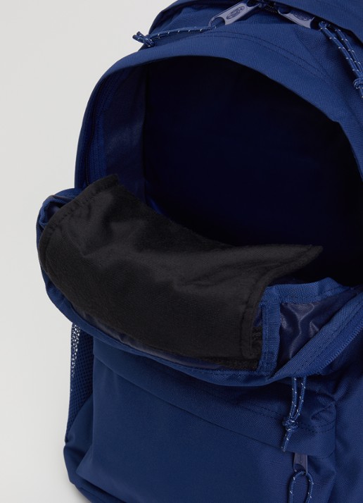 Eastpak DBL office rugzak met 17 inch laptopvak  - detail 2 donkerblauw
