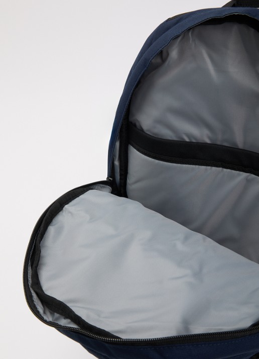 Eastpak Getter Pro rugzak met 16 inch laptopvak - detail 2 donkerblauw