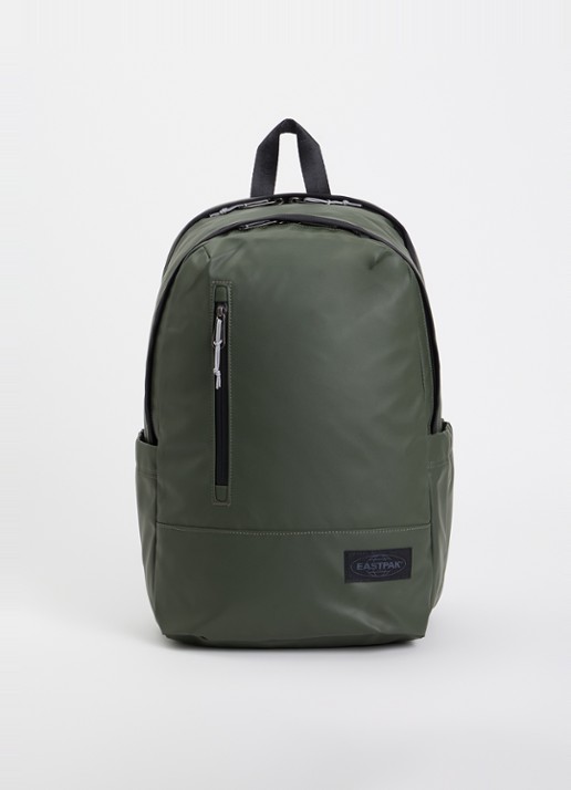 Eastpak Tarp Pack rugzak met 16 inch laptopvak en waterafstotende coating