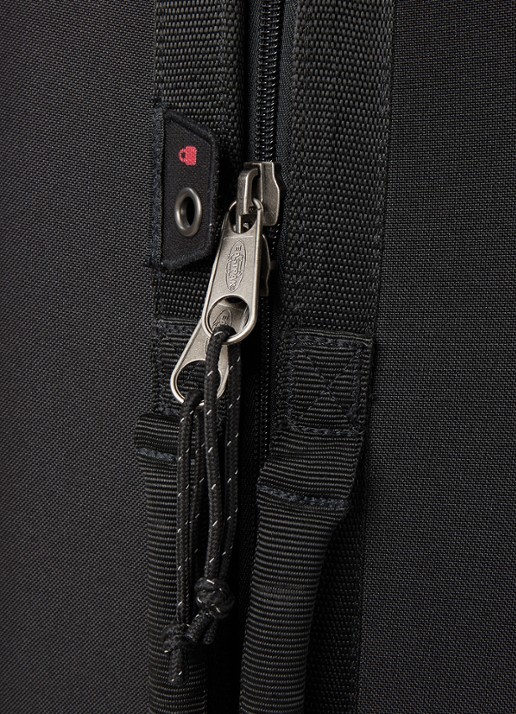 Eastpak Tranzshell M spinner 67 cm - detail 3 zwart