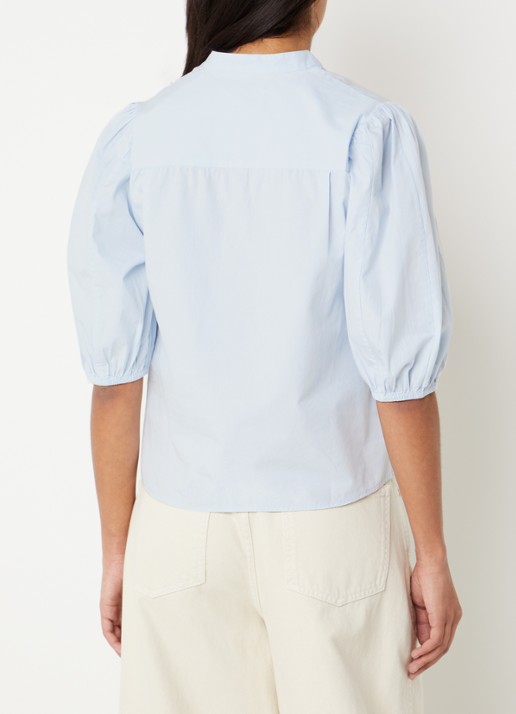 Essentiel Antwerp Blouse met bloemborduring en ballonmouw - achterkant lichtblauw