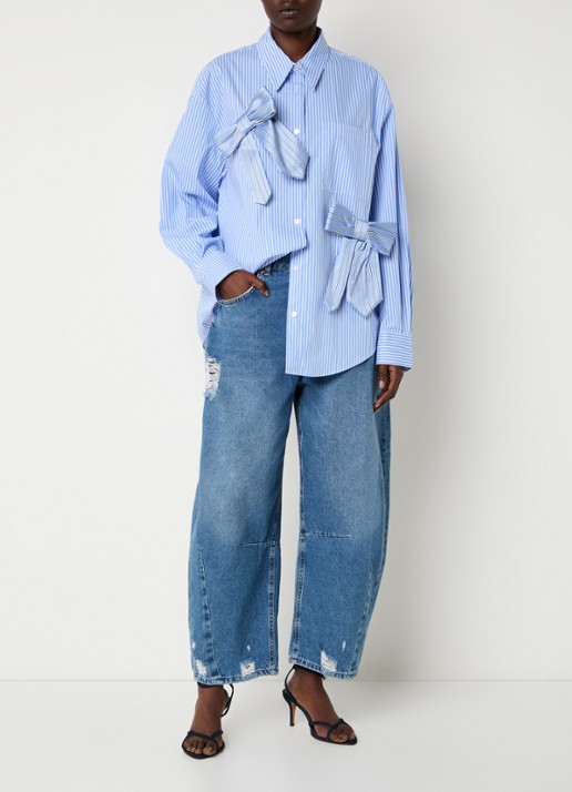 Essentiel Antwerp Blouse met strikdetail en borstzak - voorkant 3 blauw