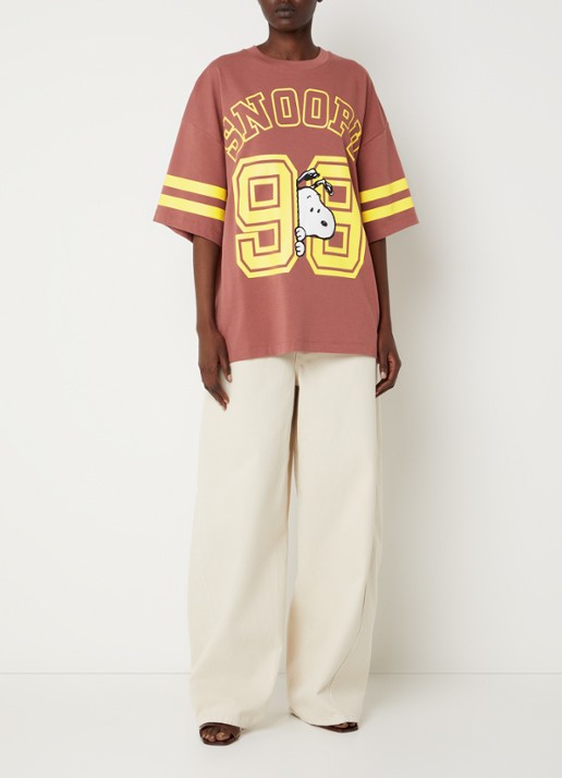 Essentiel Antwerp Joopio T-shirt met front- en backprint - voorkant 3 roodbruin