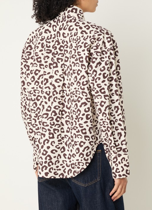 Essentiel Antwerp Khaleesie blouse met panterprint en sjaalkraag - achterkant wit