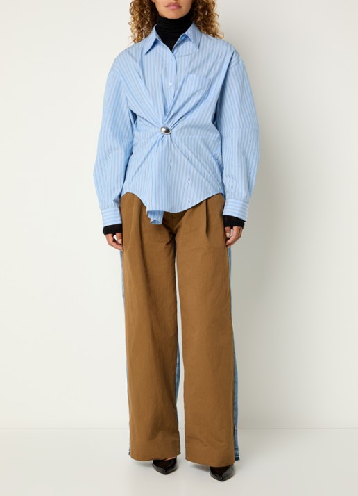 Essentiel Antwerp Kreative oversized blouse met streepprint - voorkant 3 lichtblauw