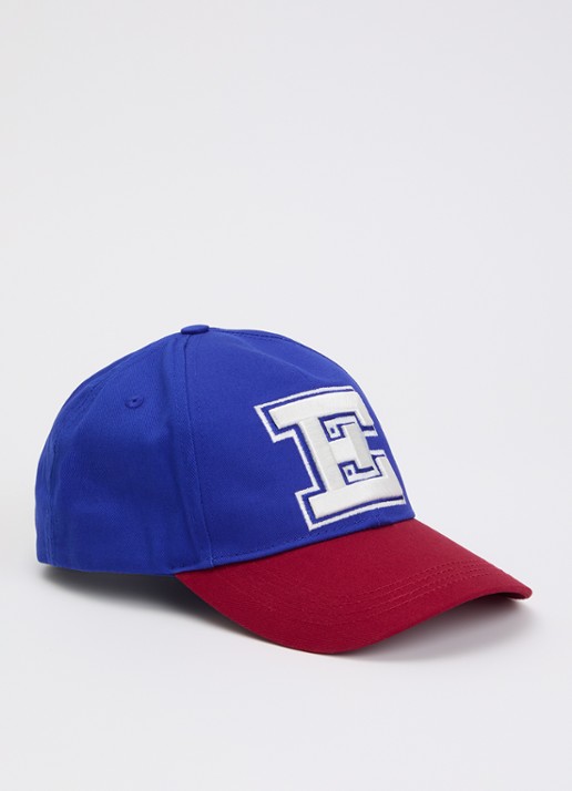 Essentiel Antwerp Pet met logoborduring