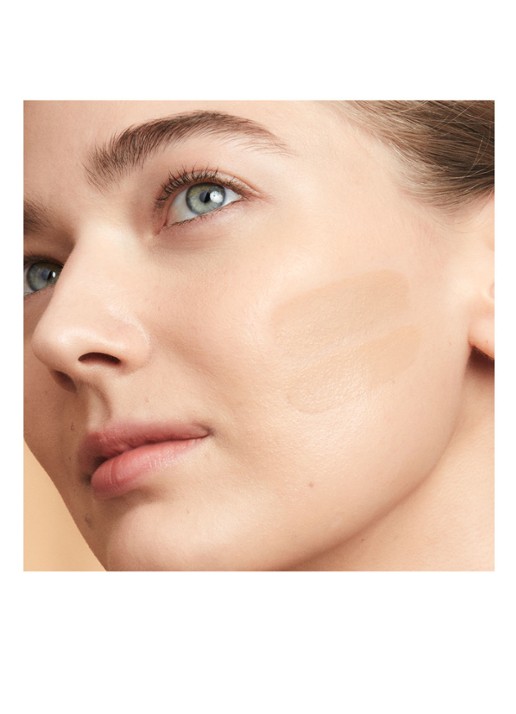 Estée Lauder Double Wear Sheer Long-Wear Makeup SPF 20 - foundation - detail 5 1n2