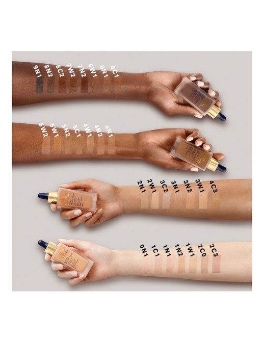 Estée Lauder Futurist Skintint Serum Foundation SPF20 - detail 4 1n2 ecru