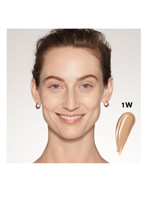 Estée Lauder Futurist Soft Touch Skincealer - concealer - detail 2 04 1w light