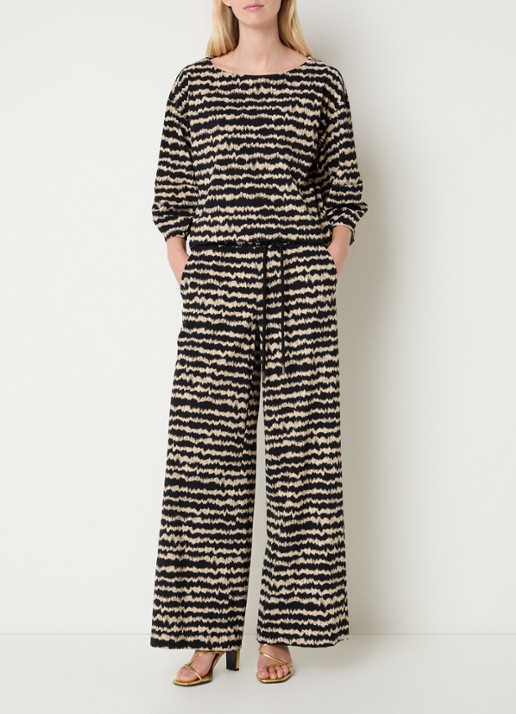 Expresso Top met print en ballonmouw - voorkant 2 zwart
