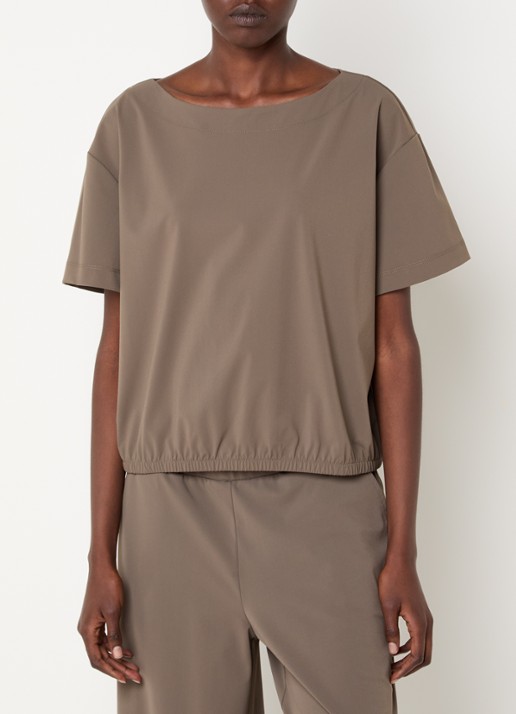 Expresso Travel top met boothals - detail zand