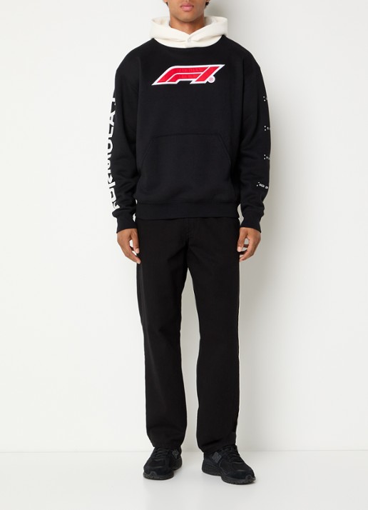 F1 All Hands hoodie met logoborduring - voorkant 3 zwart