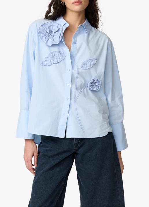 Fabienne Chapot Alex blouse met bloemenapplicaties - detail 2 lichtblauw