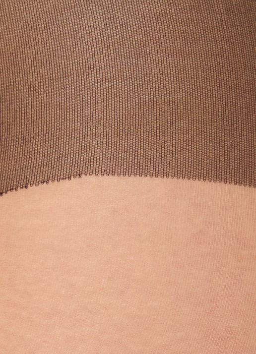 Falke Corset panty in 20 denier - detail 4 donkerbeige