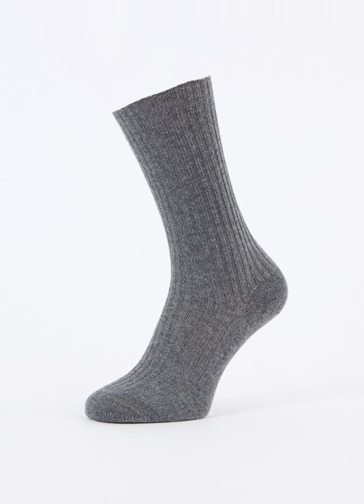 Falke Cosy ribgebreide sokken in kasjmierblend - detail 2 grijsmele