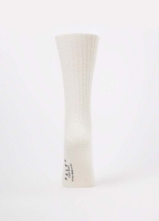 Falke Cosy ribgebreide sokken in kasjmierblend - voorkant 3 gebroken wit