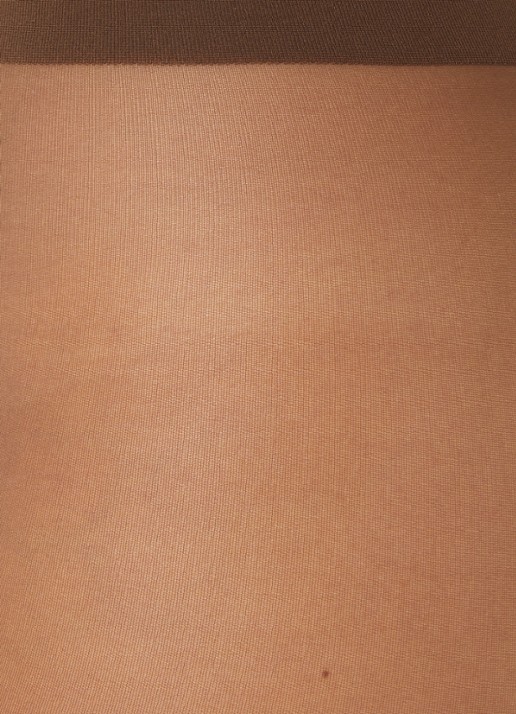 Falke Matt Deluxe panty in 20 denier - detail 3 bruin